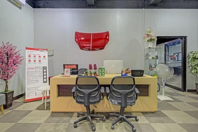泗水 Oyo 3198 苏科曼恩加尔旅馆酒店 外观 照片